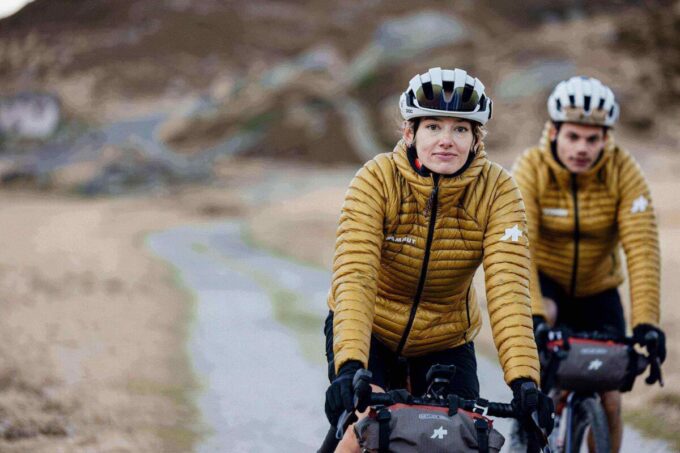 Assos x Mammut Aenergy IN Hooded Jacket Women Assos x Mammut Aenergy IN Hooded Jacket Women