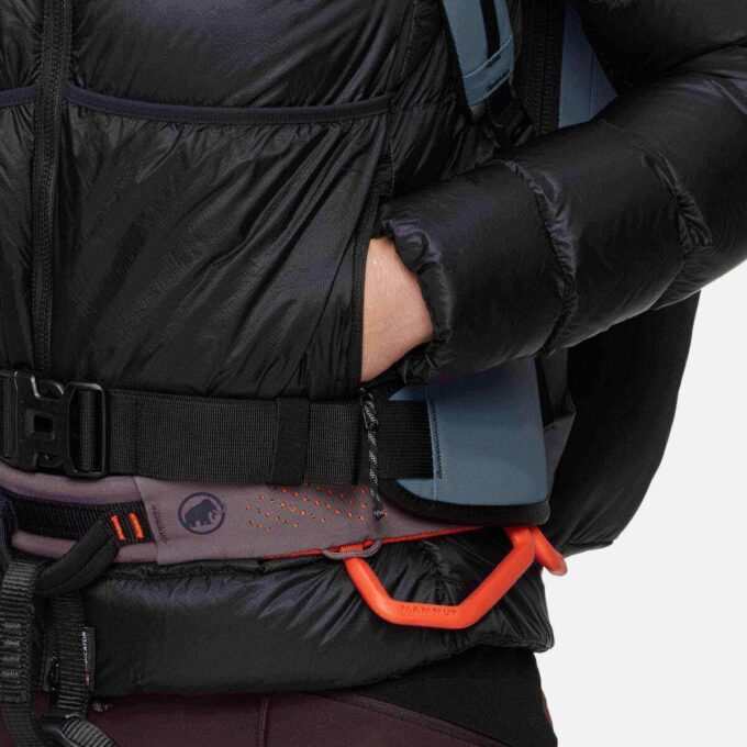 Broad Peak Pro IN Hooded Jacket Women